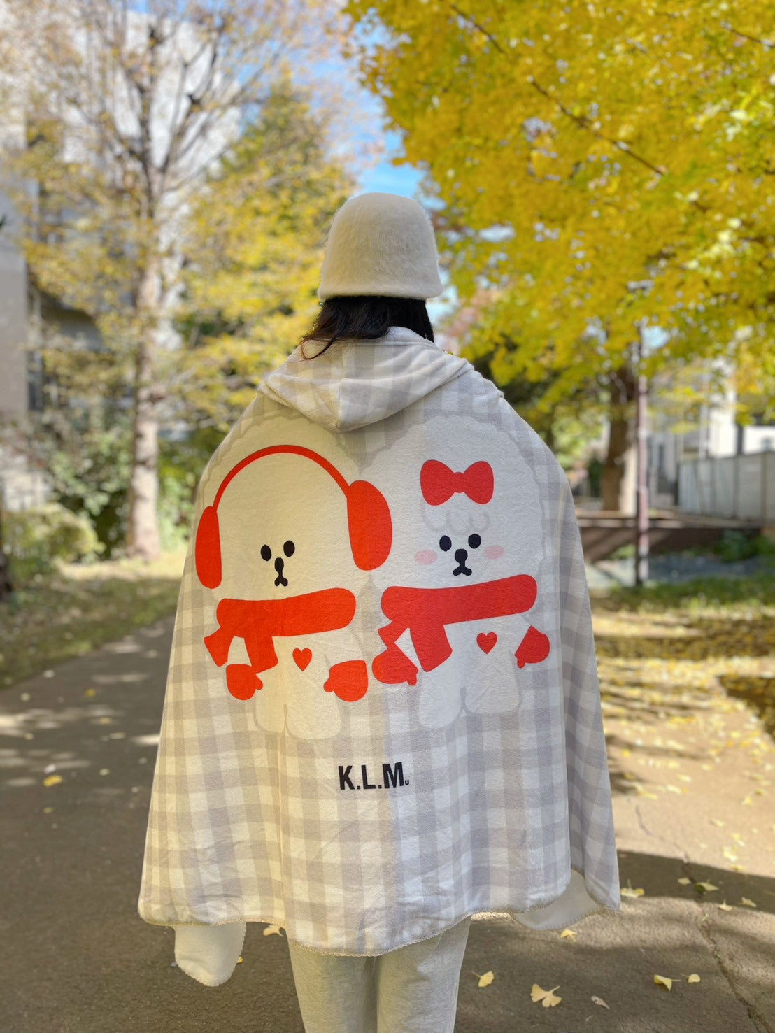 【即納】KLMuCCo Friends Hooded Blanket / フード付きブランケット
