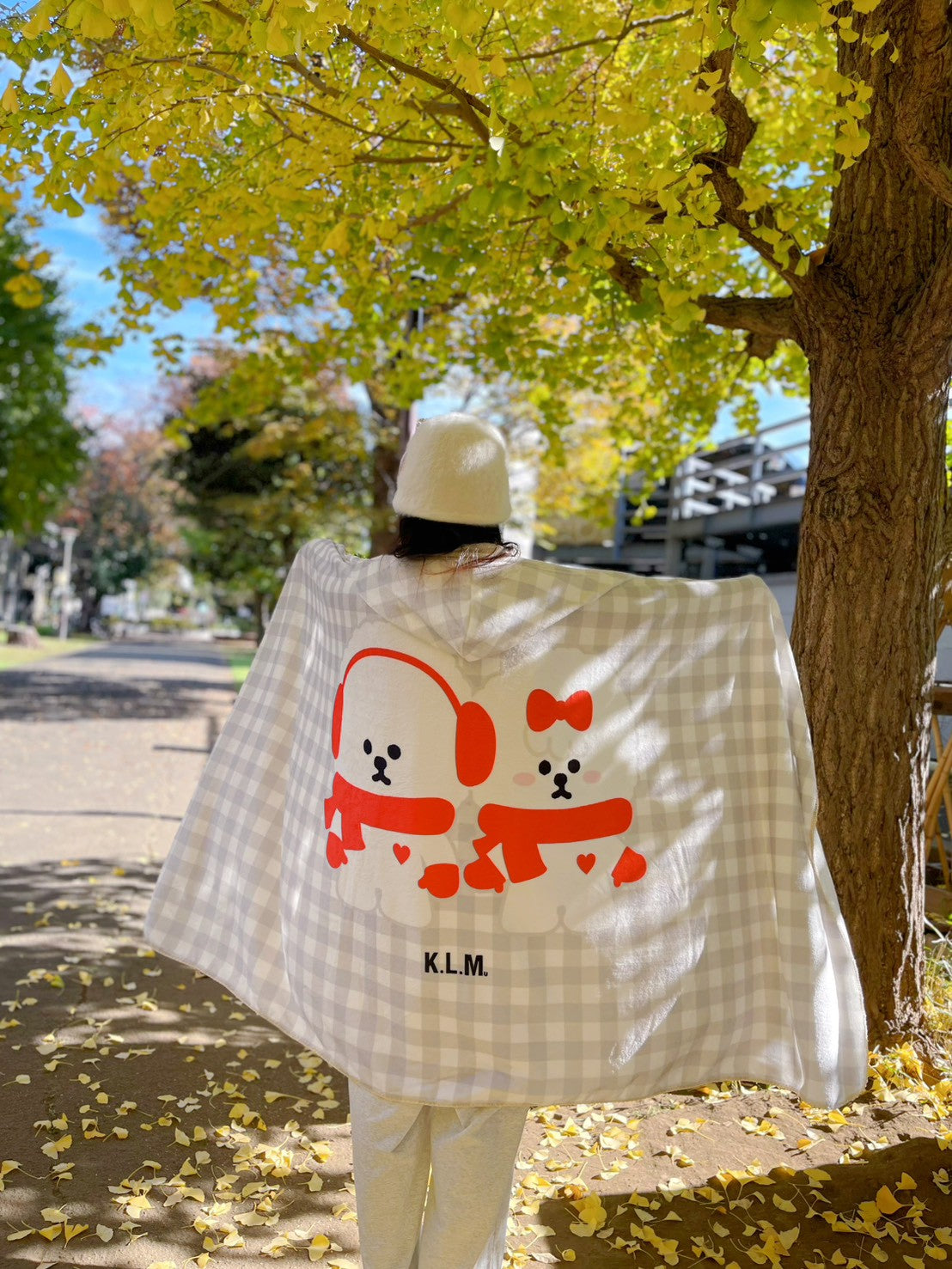 【即納】KLMuCCo Friends Hooded Blanket / フード付きブランケット