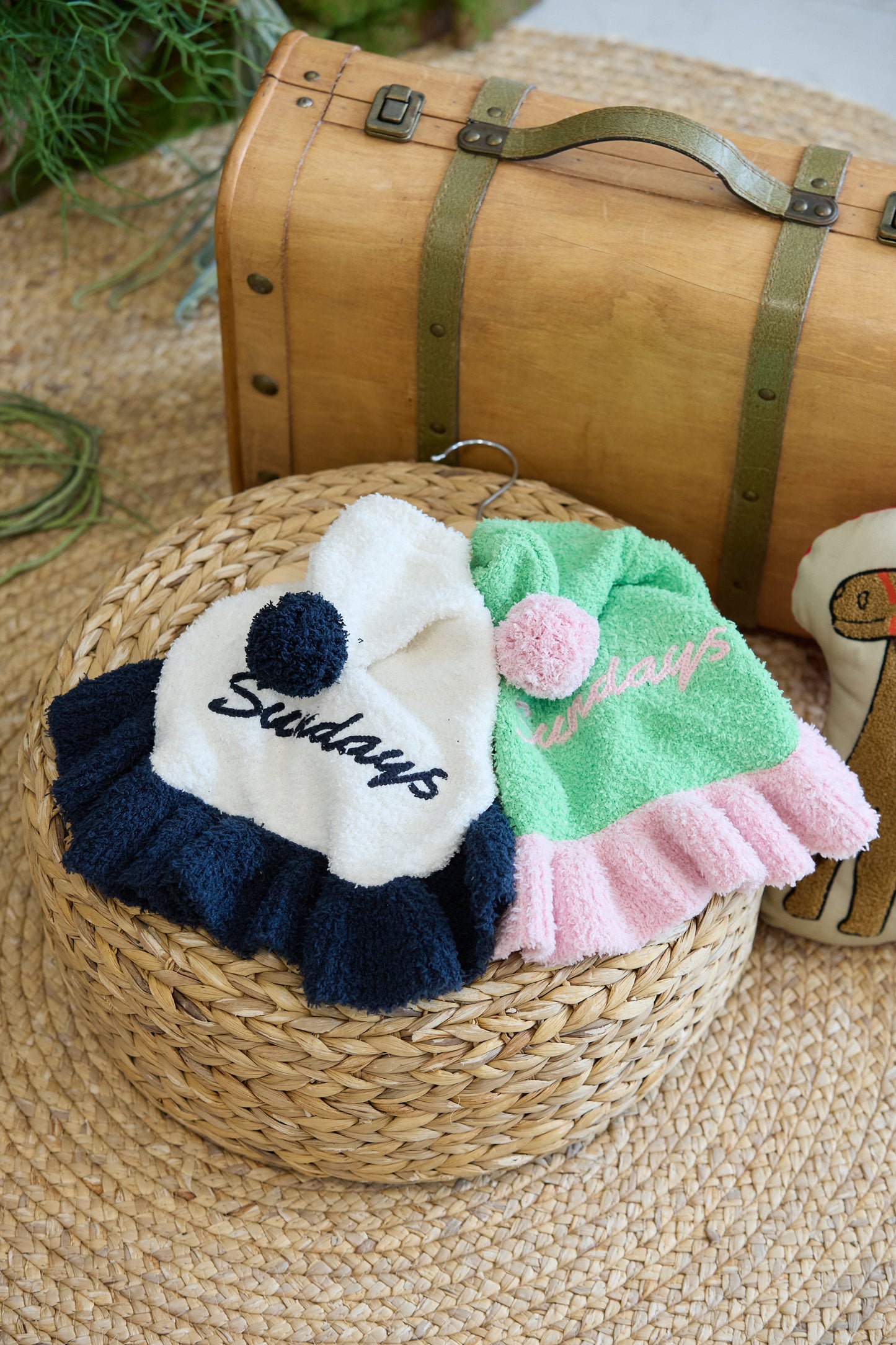 【即納】"Sundays" Knit Cape for Pet / 「Sundays」ニットケープ
