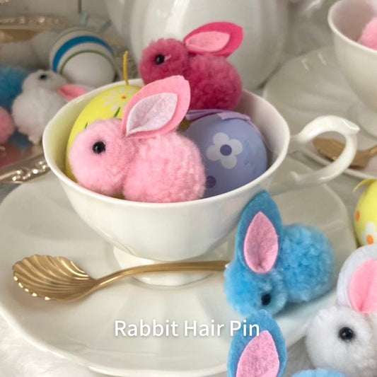 【即納】Rabbit Pin / うさぎピン