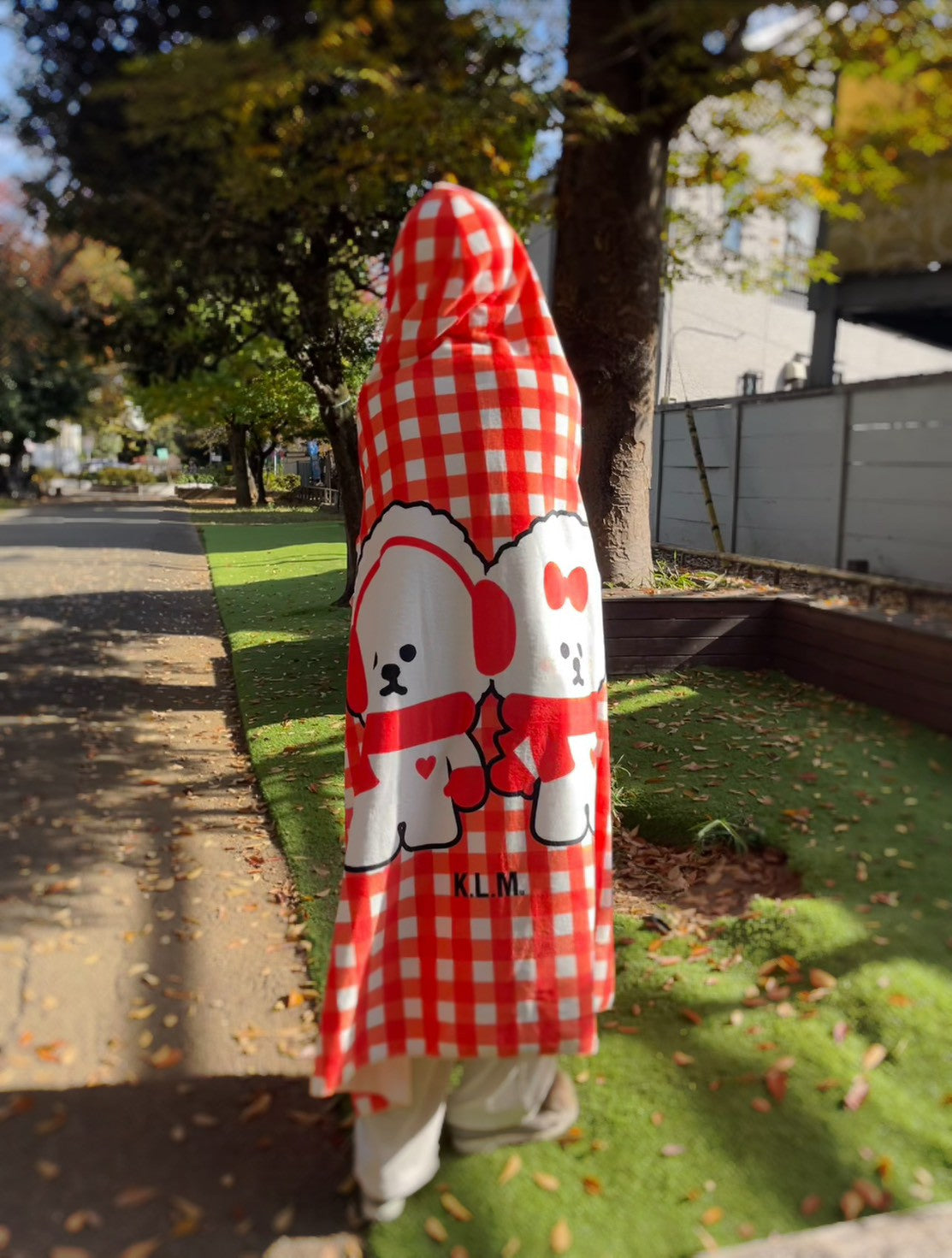 【即納】KLMuCCo Friends Hooded Blanket / フード付きブランケット
